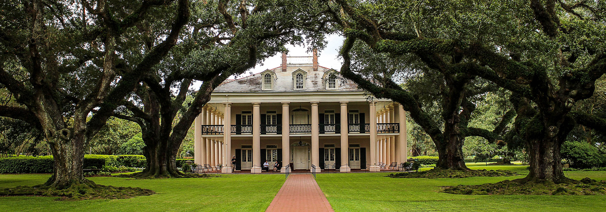 Oak Alley Plantation History museum in Vacherie, Louisiana on a sunny summer day