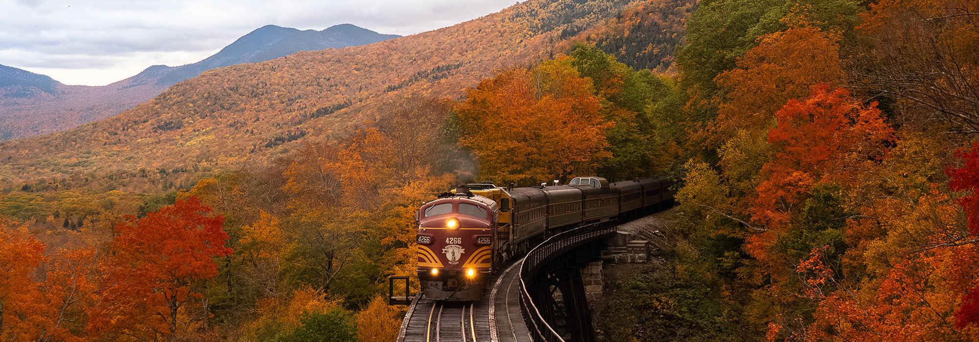 Boston & Maine F7 # 4266 Train on the CONWAY SCENIC RAILROAD in New Hampshire